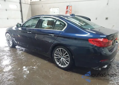 2018 BMW 540I xDrive из США, поврежденный, VIN WBAJE7C50JWD52192